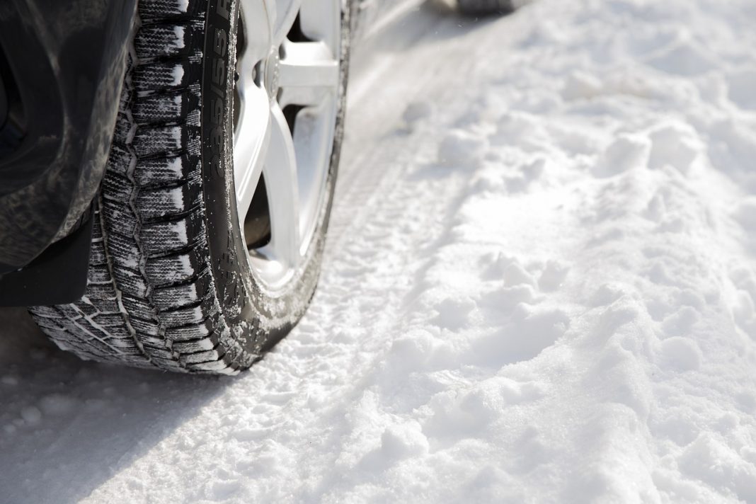 Maltempo. Confartigianato: viaggiare in sicurezza con pneumatici neve