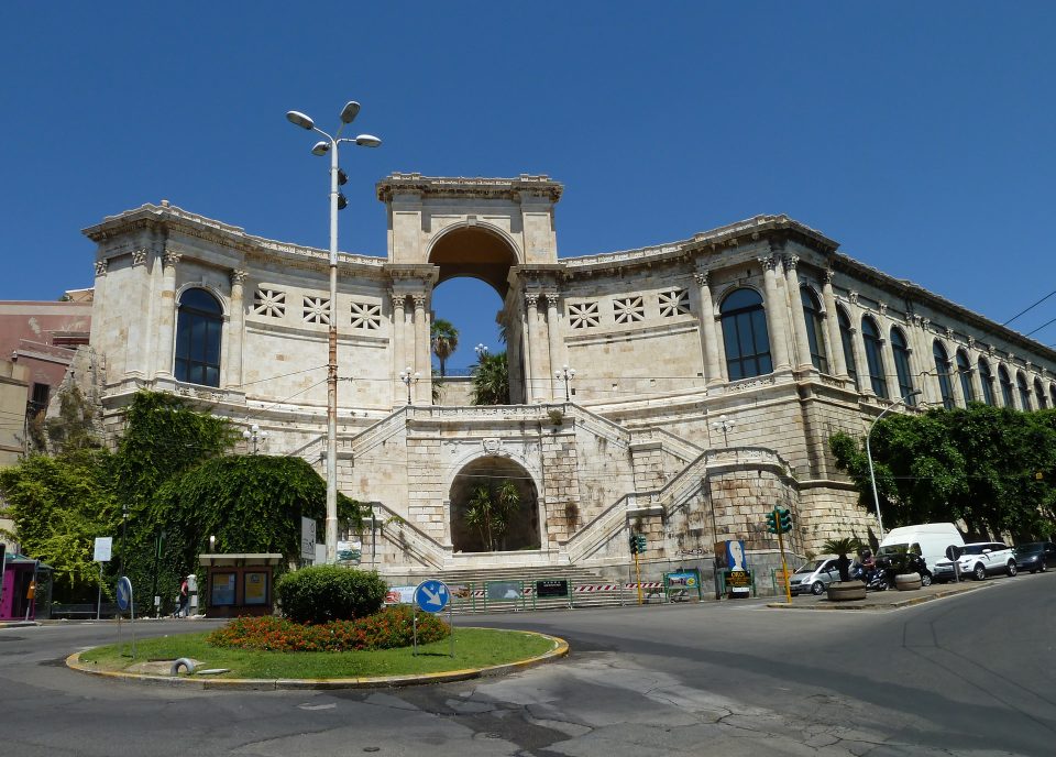 Piazza Costituzione Cagliari